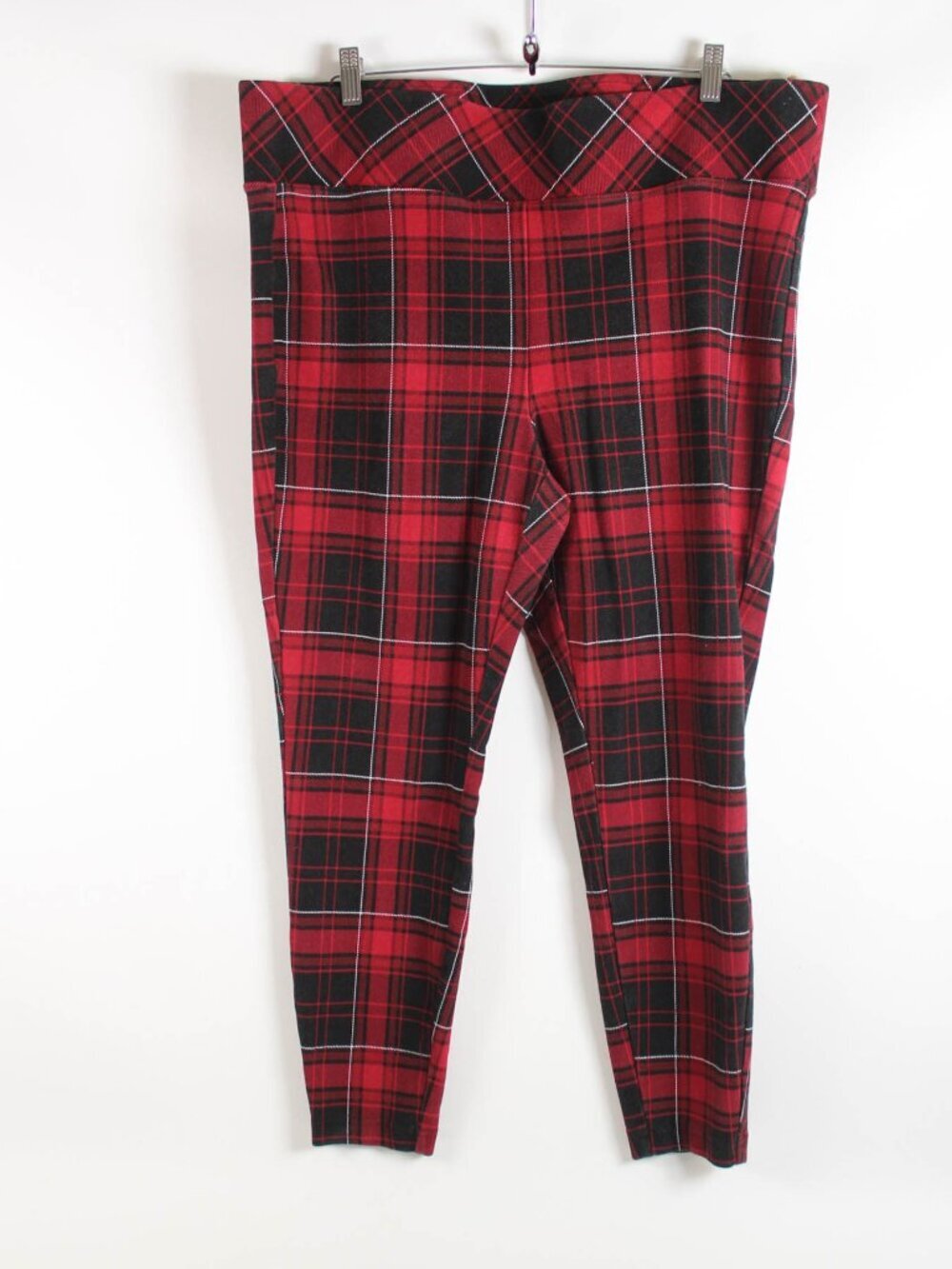 Torrid Pixie Red Black Plaid Pull-On Pants Size 3R